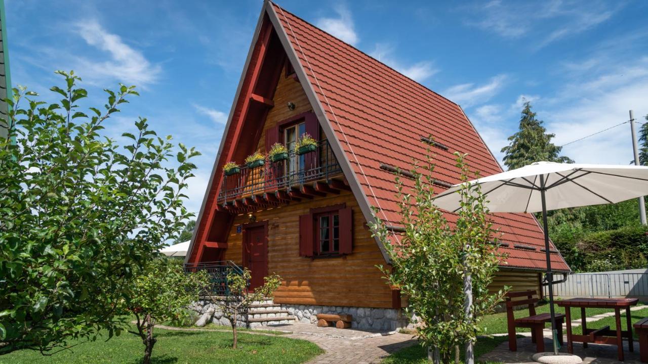 Chalets Runolist Crni Lug Buitenkant foto