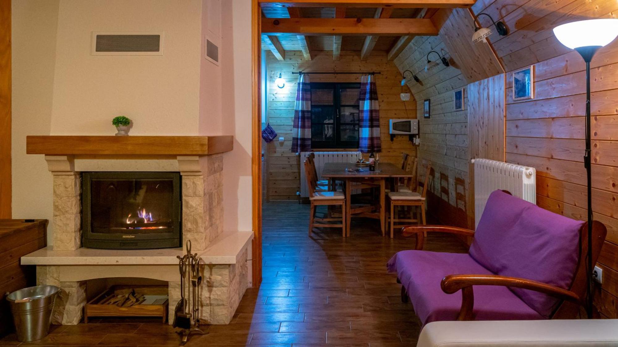 Chalets Runolist Crni Lug Buitenkant foto